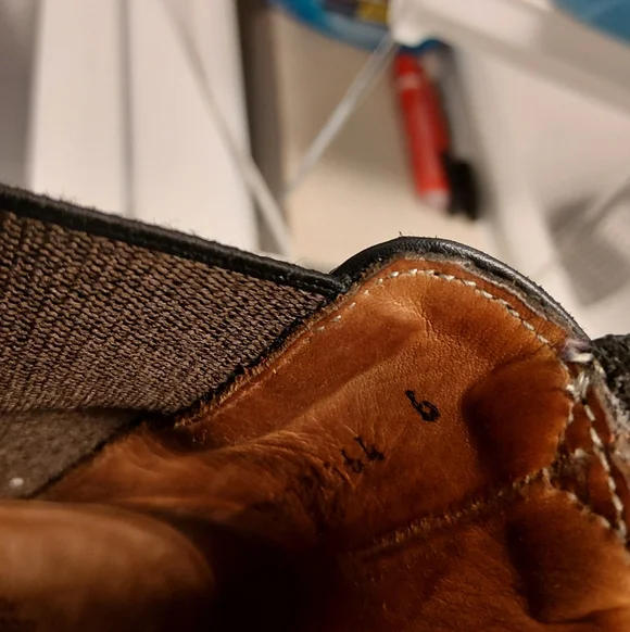 Adres Sendra Black Leather Chelsea Boots - Picture 6 of 12